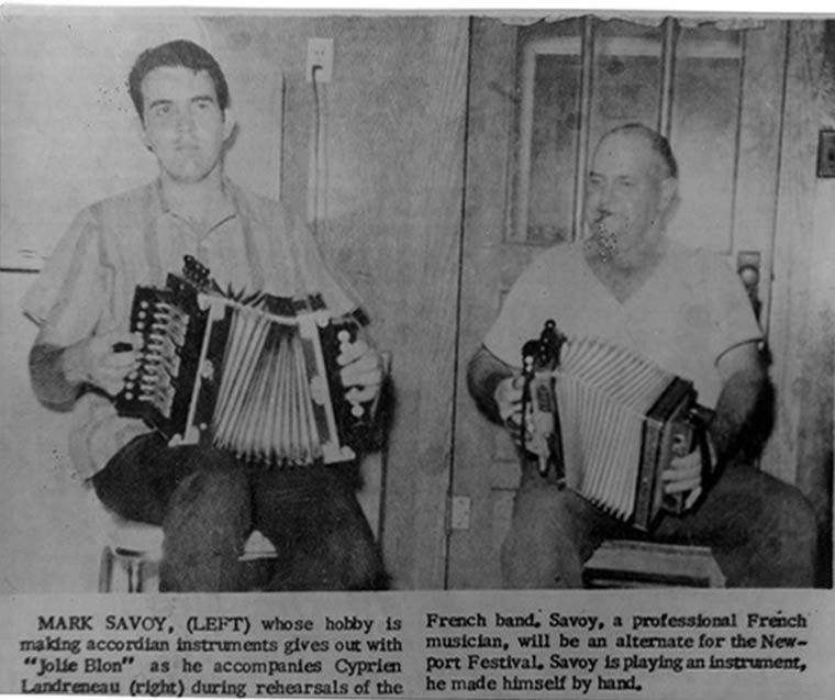 Savoy accordion deals